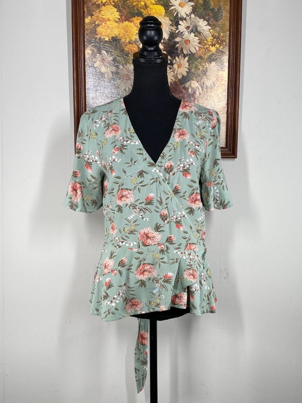 LOFT PETITES Blouse Top Women's MP Multicolor Floral Flutter Sleeve Casual